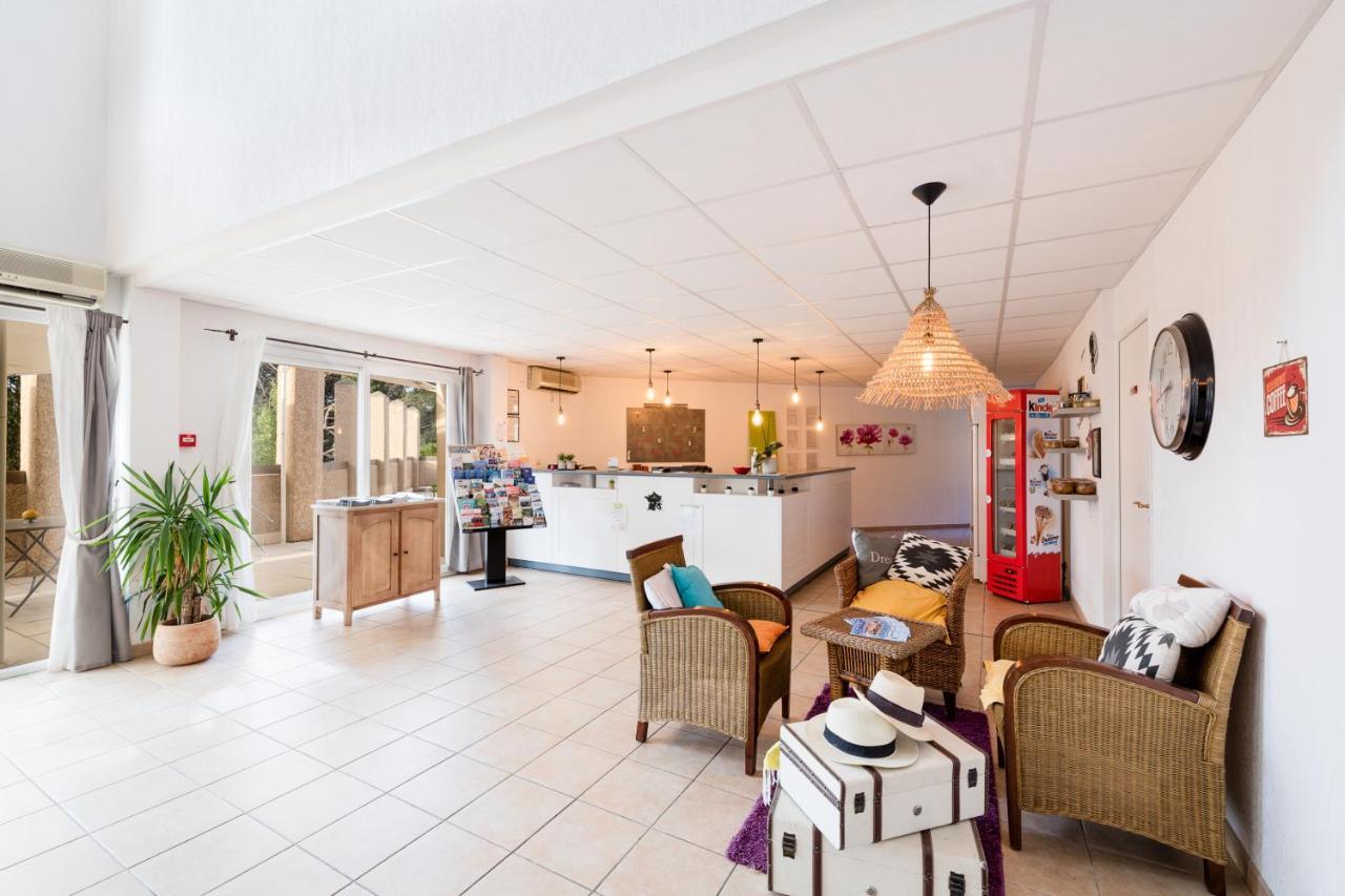 Garden & City Les Bastides De Grimaud Exterior photo